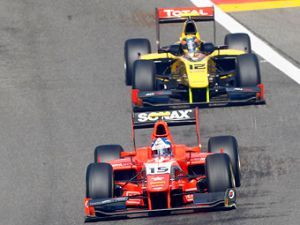   GP2      -Renault 3.5