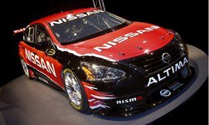 Nissan  Altima   V8 Supercars