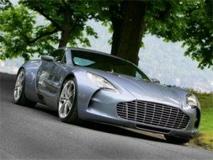  Aston Martin   