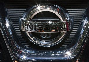 Nissan    Infinity   IT-