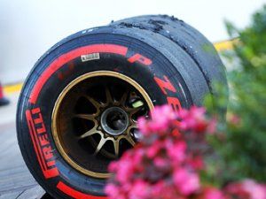 FIA  Pirelli    -1