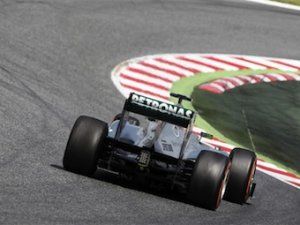 FIA      Mercedes AMG  Pirelli