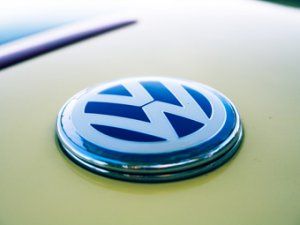 Volkswagen     1,2  