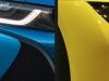 BMW i8 смело экспериментирует с цветами - фото 1