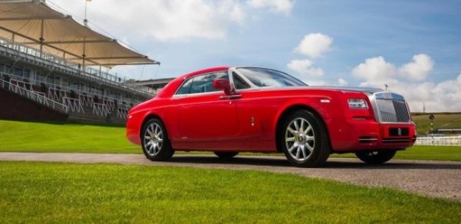 Rolls-Royce посвятил особый «Фантом» топоту копыт