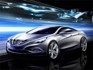 Компания Hyundai рассекретила новую Sonata одновременно со шпионами