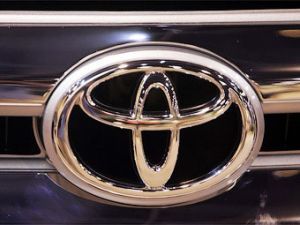 Спрос на автомобили Toyota вырос впервые за 15 месяцев