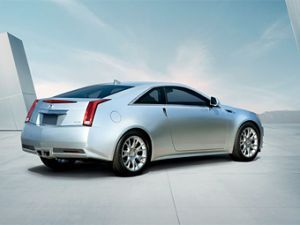 Компания Cadillac официально представила купе CTS
