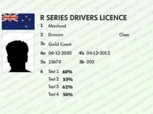 Студент в Новой Зеландии подделал и продал 250 водительских удостоверений