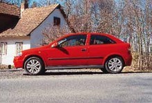  . (Opel Astra) -  3