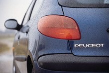  . (Peugeot 206) -  3