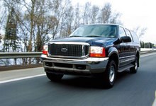  . (Ford Excursion) -  4