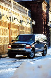  . (Ford Excursion) -  7