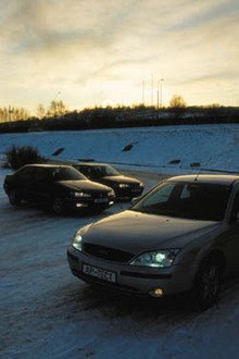   . (Ford Mondeo) -  1