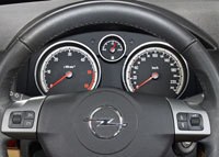  . (Opel Astra) -  6