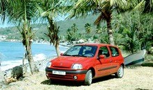  Clio. (Renault Clio) -  2