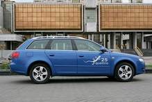   (Audi A4) -  2