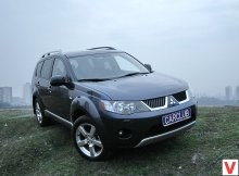   (Mitsubishi Outlander XL) -  1