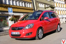 Zafira:   (Opel Zafira) -  1