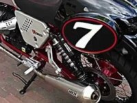   Moto Guzzi V7 Racer