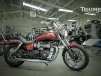Официальный обзор Triumph Speedmaster