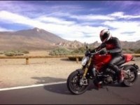   Ducati Monster 1200 S