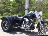   Harley-Davidson Freewheeler FLRT