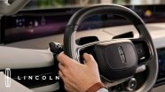 Кермо з інтуїтивним управлінням у Lincoln Navigator